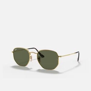 Ray-Ban Hexagonal Flat Sunglasses